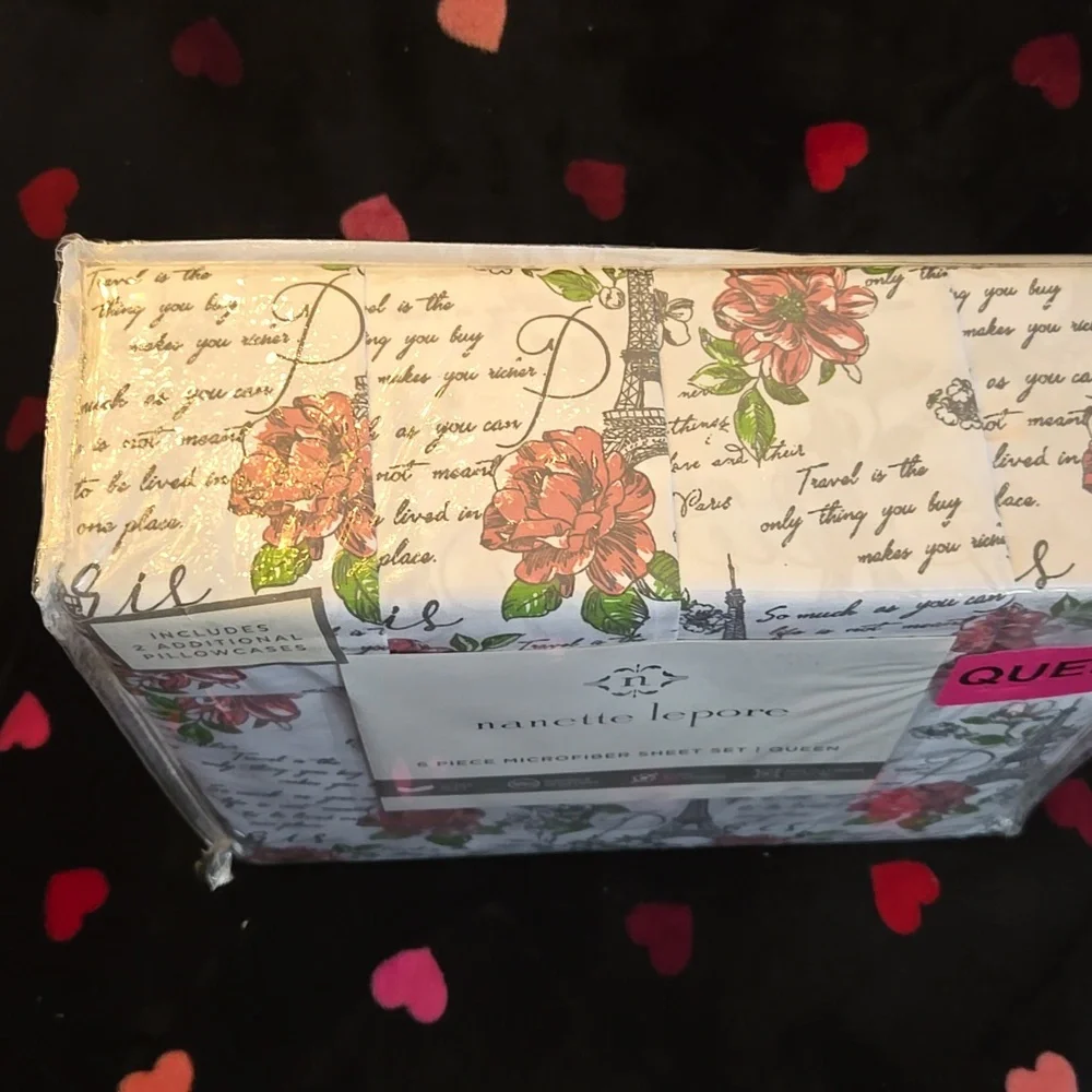 Nanette Lepore Floral Script Queen Sheet Set - Picture 2 of 4